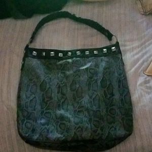 Hand bag